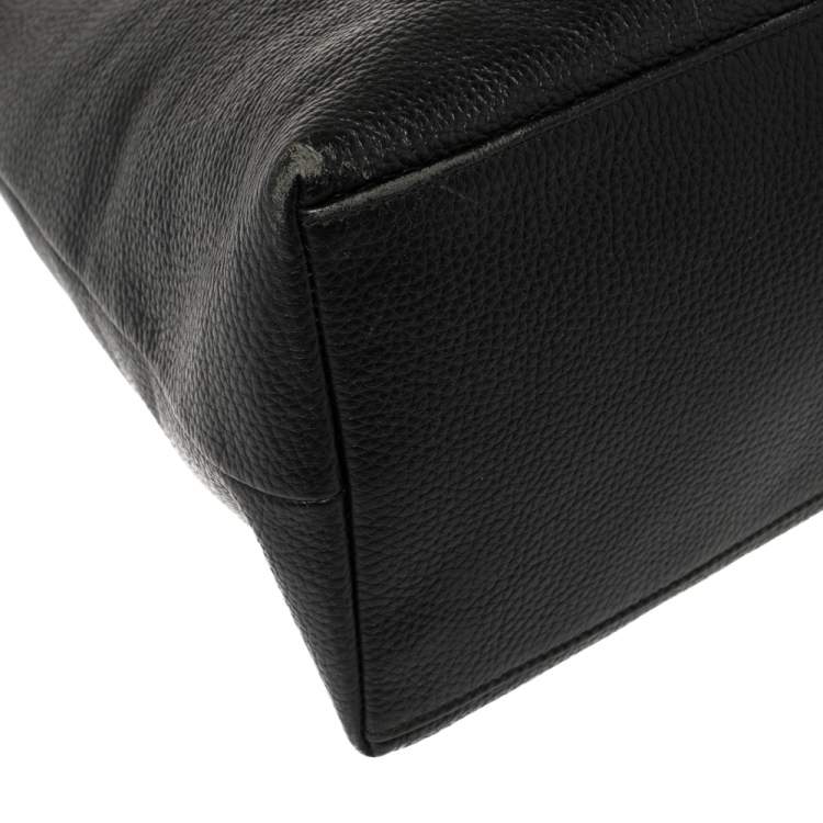 Pre Owned Aigner Black Leather Shoulder Bag