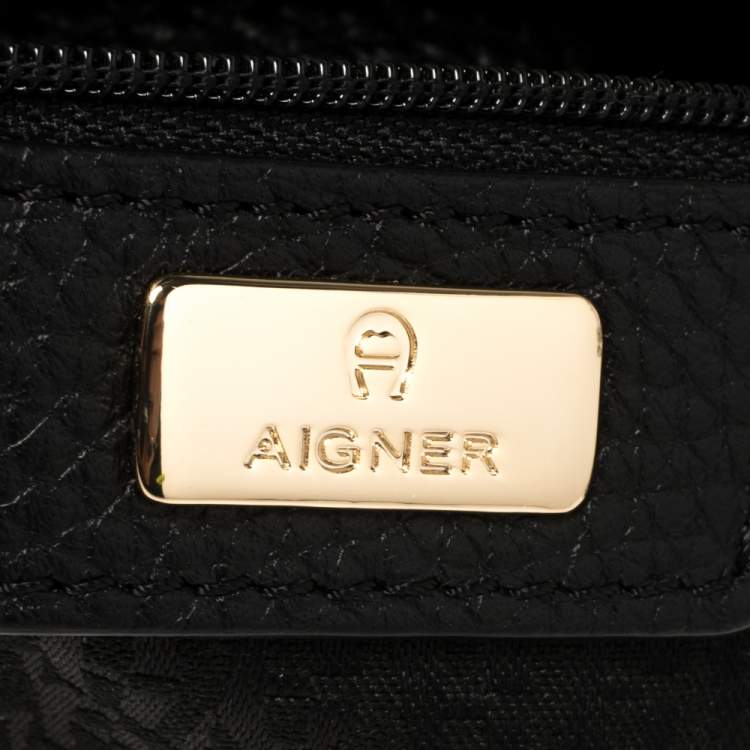 Pre Owned Aigner Black Leather Shoulder Bag