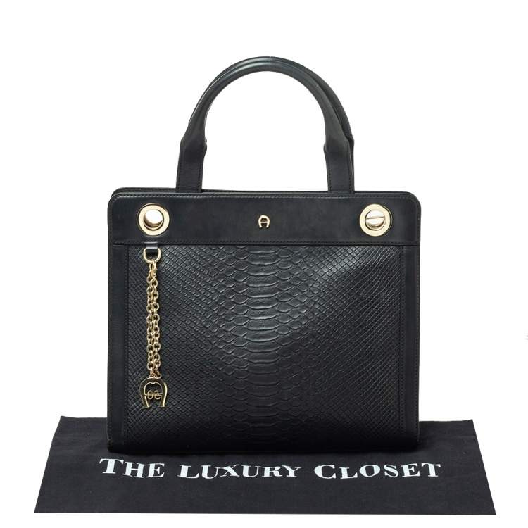 Pre Owned Aigner Black Python Embossed Leather Cavallina Top Handle Bag