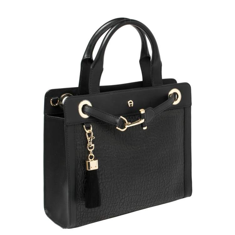 Pre Owned Aigner Black Pebbled Leather Cavallina Tote