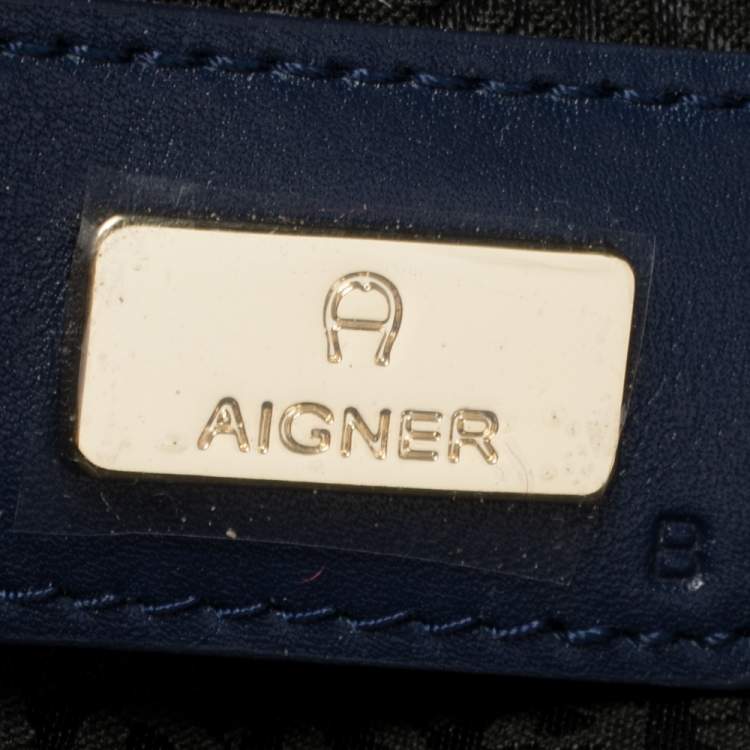 Pre Owned Aigner Deep Blue Leather Diadora Belt Bag