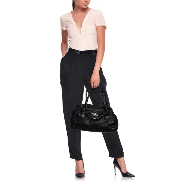 Pre Owned Aigner Black Leather Logo Buckle Flap Shoulder Bag  