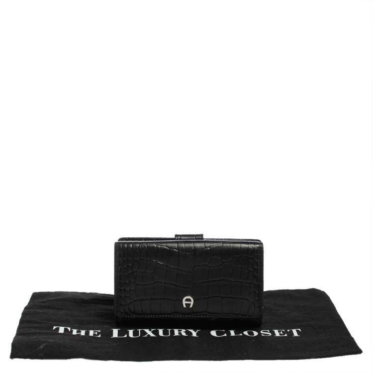 Pre Owned Aigner Black Croc Embossed Continental Wallet