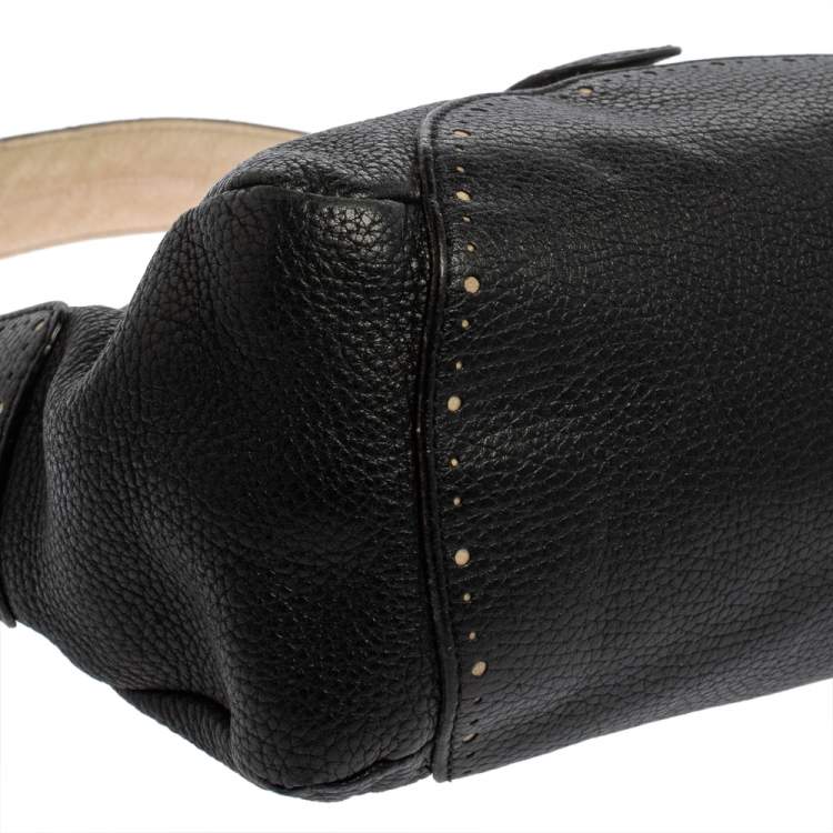 Pre Owned Aigner Black Grained Leather Shoulder Bag