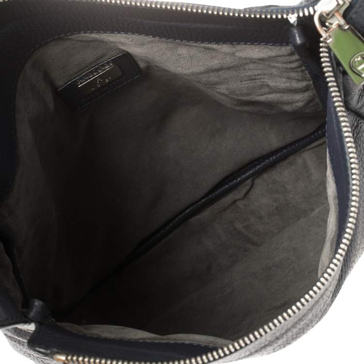 Pre Owned Aigner Navy Blue Grained Leather Zip Messengers Bag