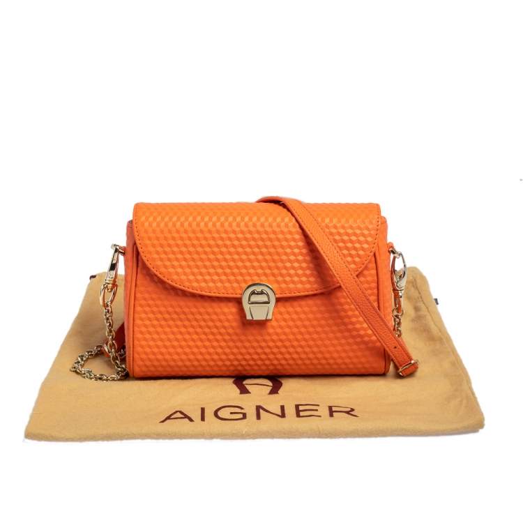 مملوكة مسبقًا Aigner Orange Leather Genoveva Pochette Crossbody Bag