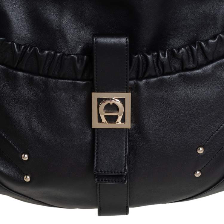 Pre Owned Aigner Black Leather Metal Logo Hobo