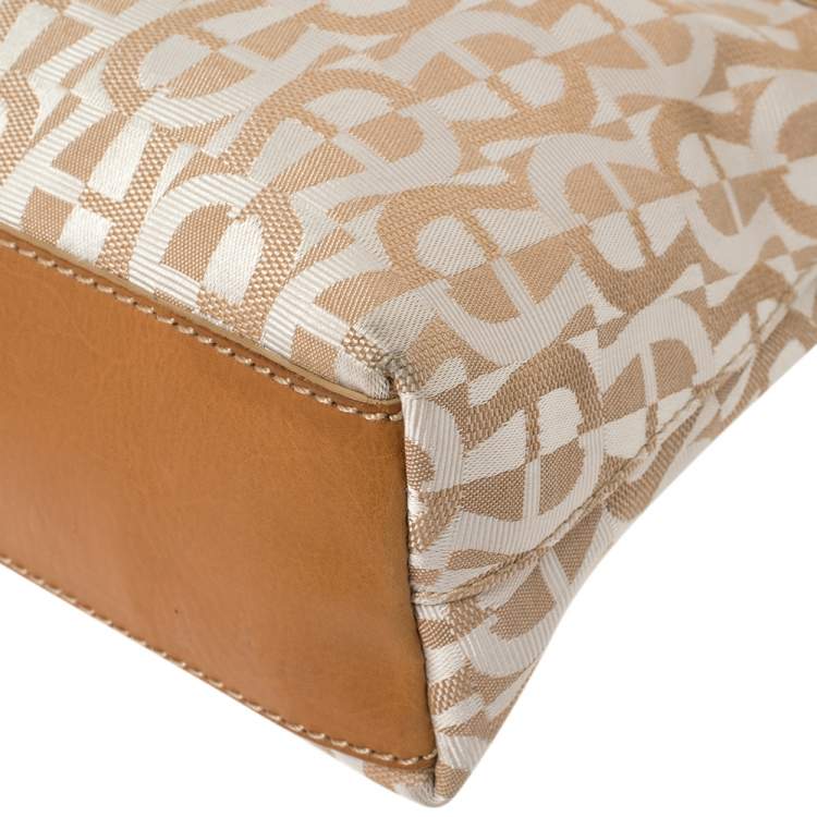 Pre Owned Aigner White/Brown Signature Fabric and Leather Baguette