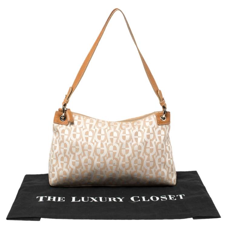 Pre Owned Aigner White/Brown Signature Fabric and Leather Baguette