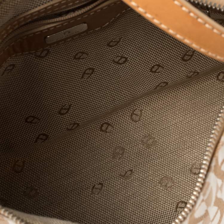 Pre Owned Aigner White/Brown Signature Fabric and Leather Baguette