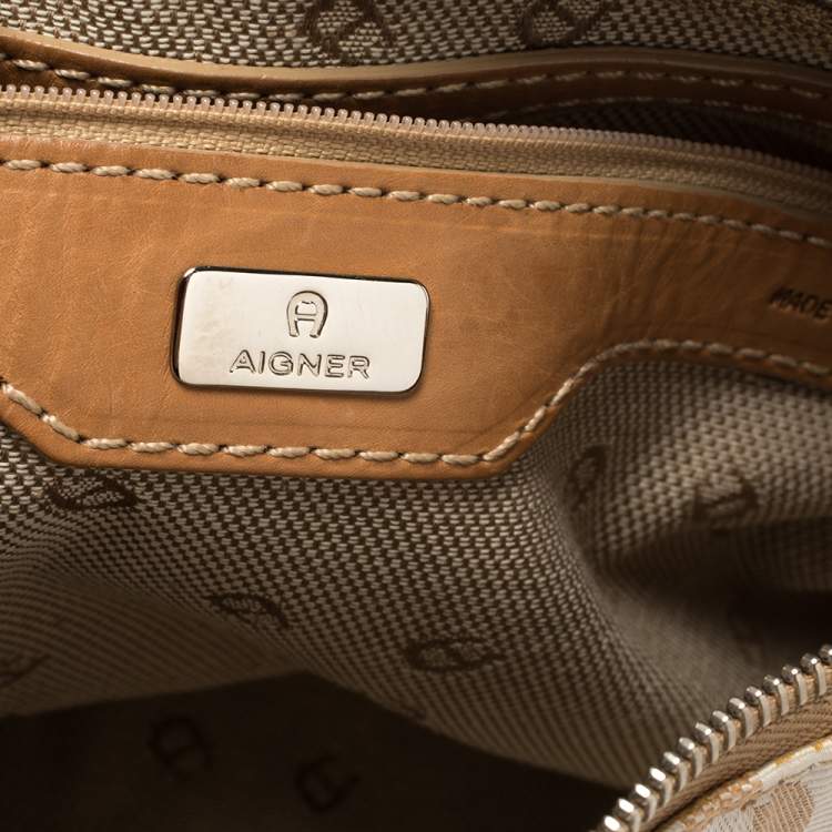 Pre Owned Aigner White/Brown Signature Fabric and Leather Baguette