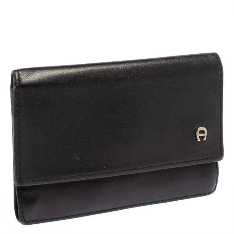 Pre Owned Aigner Black Leather Card Holder