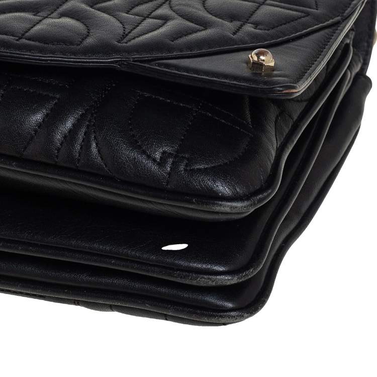 مملوكة مسبقًا Aigner Black Logo Embossed Flap Chain Shoulder Bag