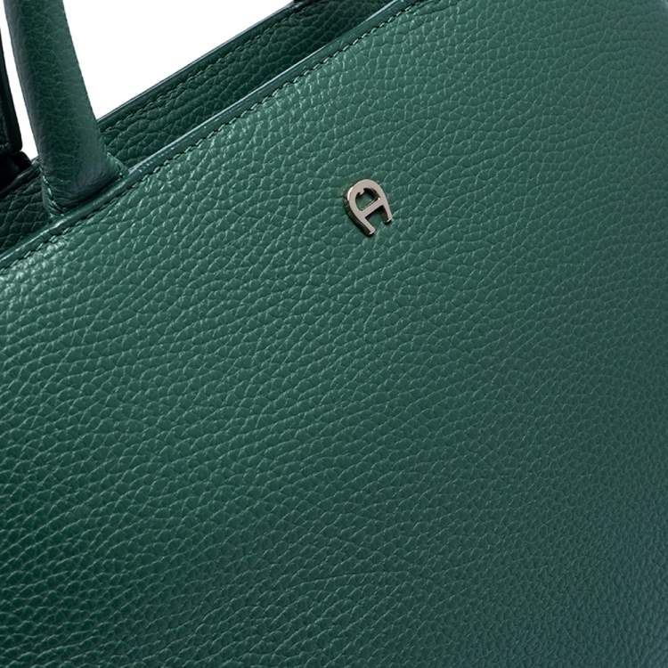 Pre Owned Aigner Green Grained Leather Cybill Tote