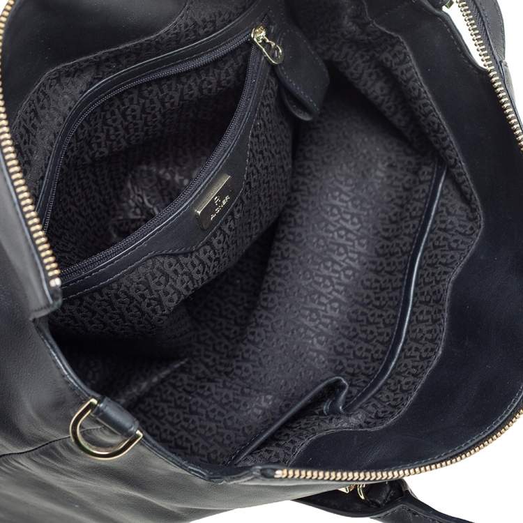 Pre Owned Aigner Black Leather Top Zip Tote