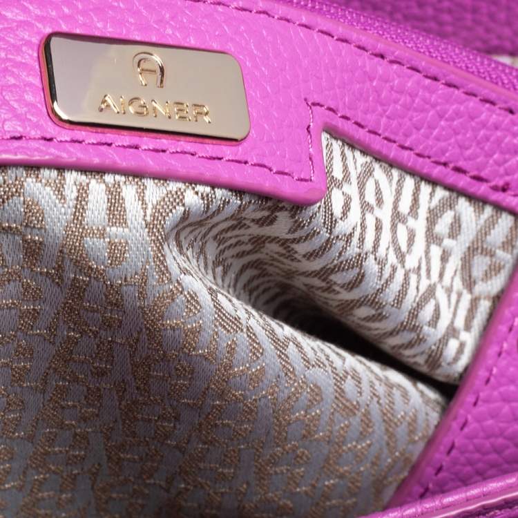 Pre Owned Aigner Pink Embossed Leather Genoveva M Top Handle Bag 