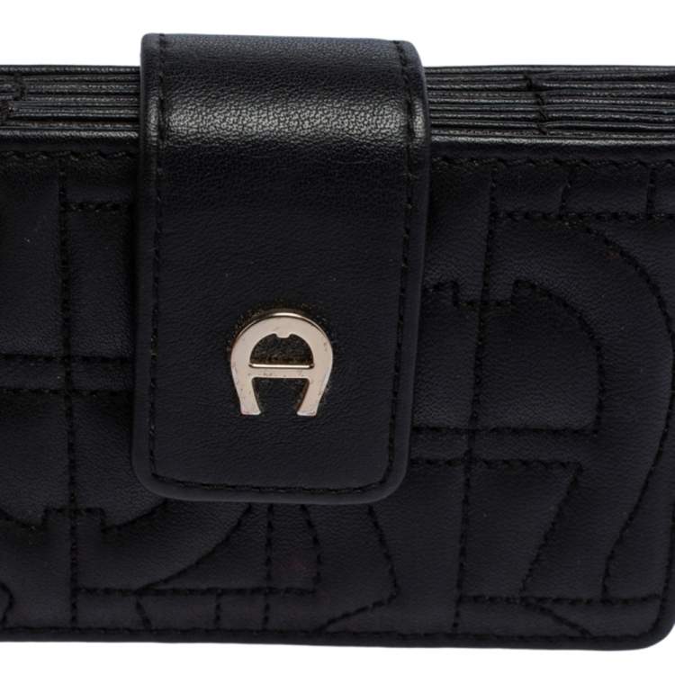 Pre Owned Aigner Black Quilted Leather Genoveva Card Holder