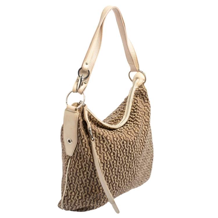Pre Owned Aigner Beige/Cream Signature Canvas and Leather Zipped Hobo