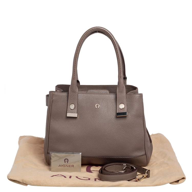 Pre Owned Aigner Dark Beige Leather Middle Zip Tote
