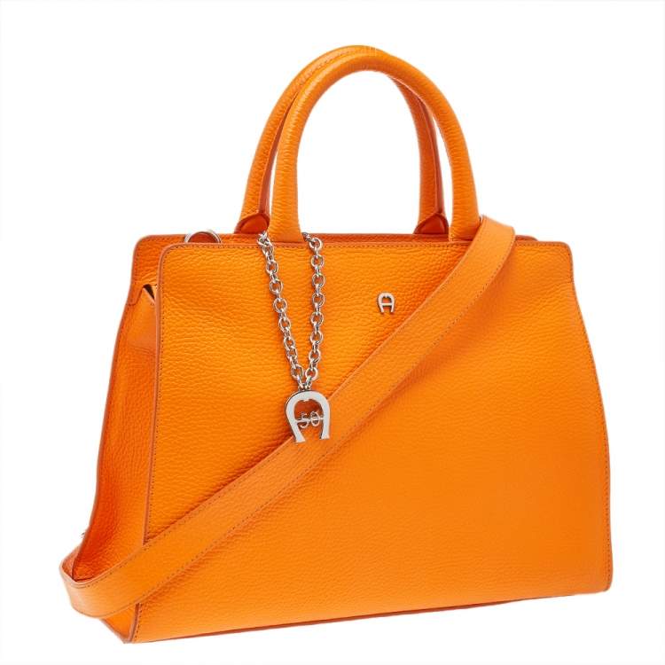 Pre Owned Aigner Orange Leather Cybill Tote
