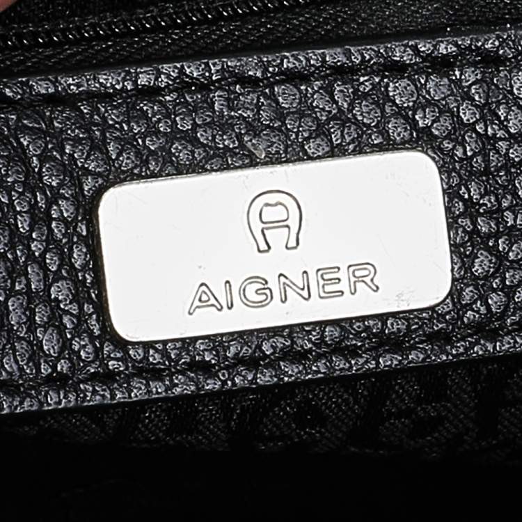 مملوكة مسبقًا Aigner Black 3D Effect Leather Genoveva Shoulder Bag