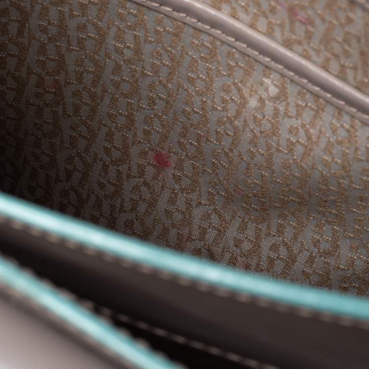 مملوكة مسبقًا Aigner Grey/Turquoise Leather Flap Triple Compartment Shoulder Bag