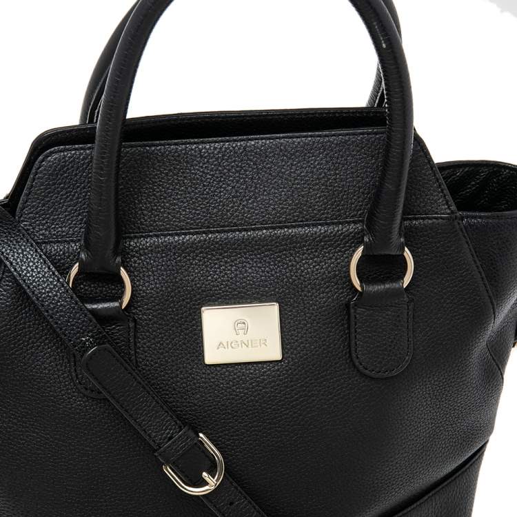 Pre Owned Aigner Black Leather Zip Tote