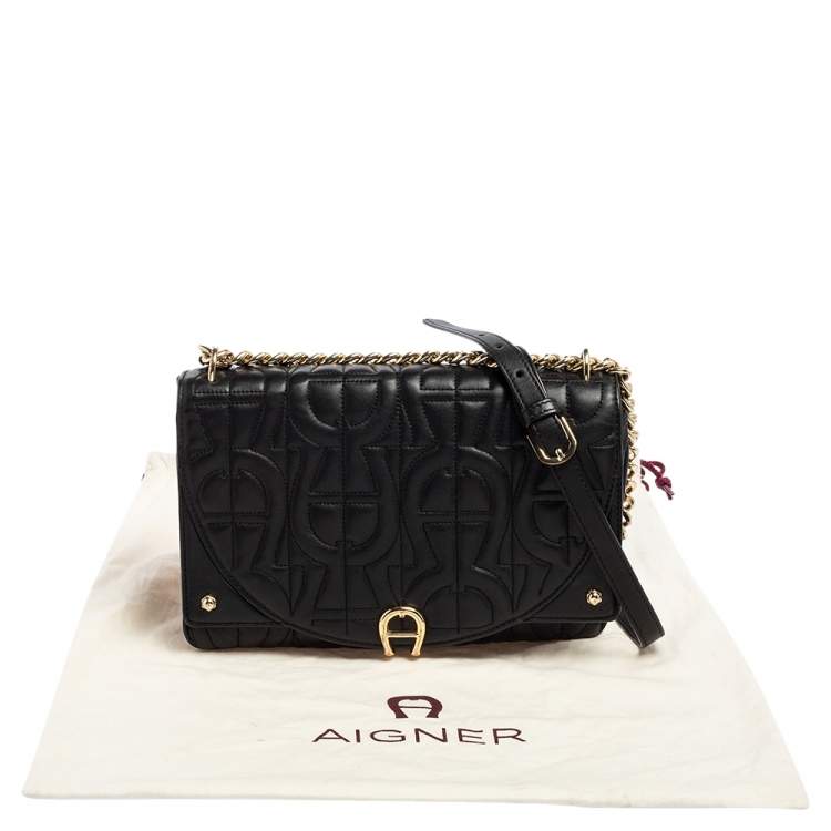 Pre Owned Aigner Black Quilted Leather Diadora Shoulder Bag
