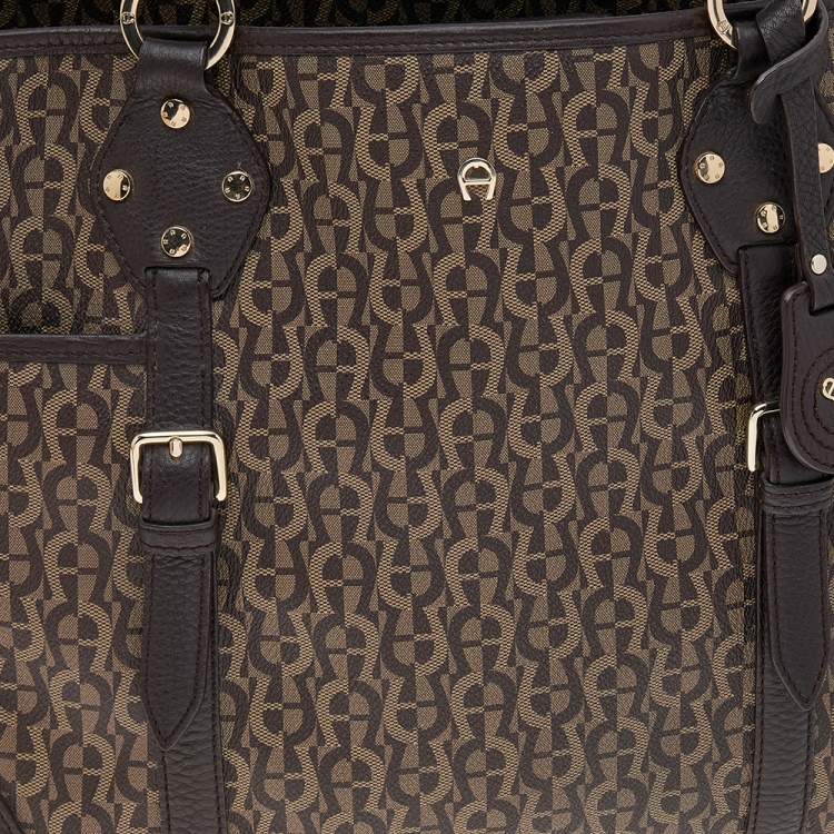 Pre Owned Aigner Dark Brown/Beige Signature Coated Canvas And Leather Tote