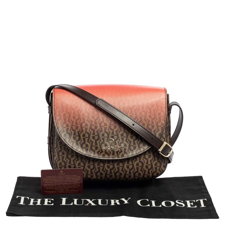 مملوكة مسبقًا Aigner Brown/Pink Ombre Signature Coated Canvas Flap Crossbody Bag