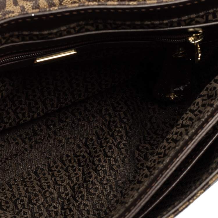 مملوكة مسبقًا Aigner Brown/Pink Ombre Signature Coated Canvas Flap Crossbody Bag