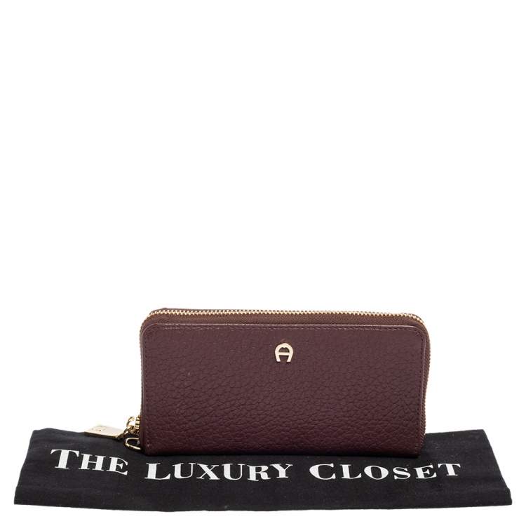 Pre Owned Aigner Burgundy Leather Zip Around Wallet