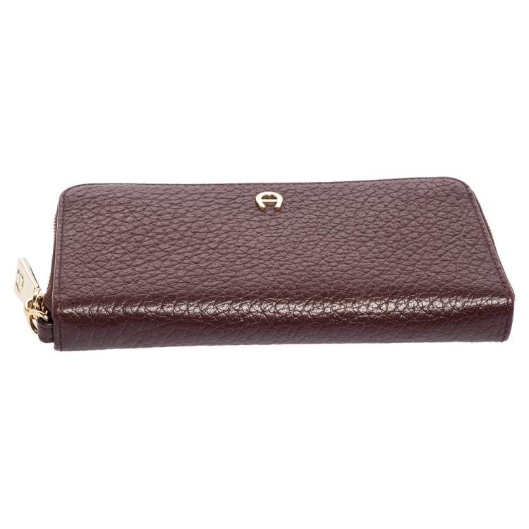Pre Owned Aigner Burgundy Leather Zip Around Wallet
