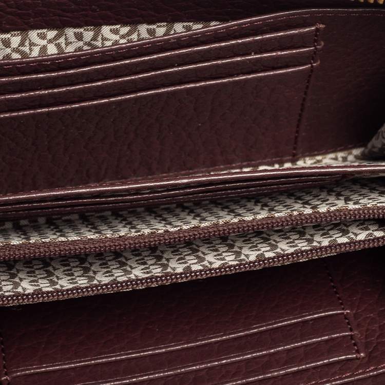 Pre Owned Aigner Burgundy Leather Zip Around Wallet