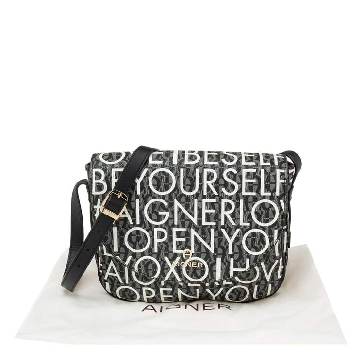 مملوكة مسبقًا Aigner Black Signature Canvas And Leather Flap Shoulder Bag