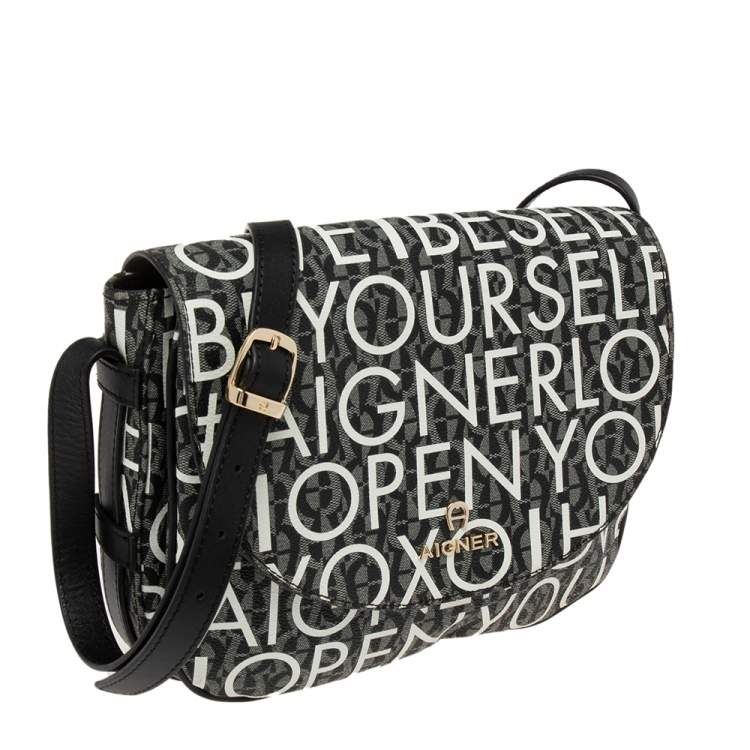 مملوكة مسبقًا Aigner Black Signature Canvas And Leather Flap Shoulder Bag