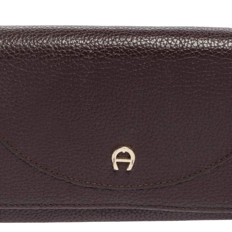 Pre Owned Aigner Plum Leather Logo Flap Continental Wallet