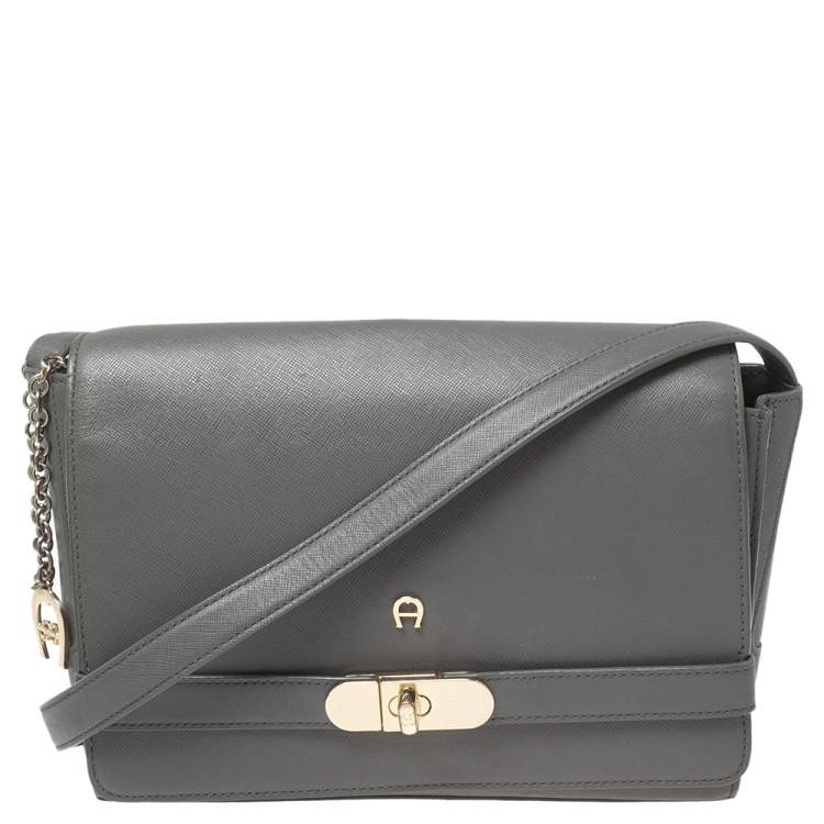 Pre Owned Aigner Grey Leather Turnlock Flap Shoulder Bag