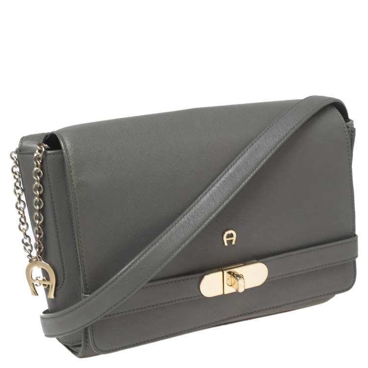 Pre Owned Aigner Grey Leather Turnlock Flap Shoulder Bag