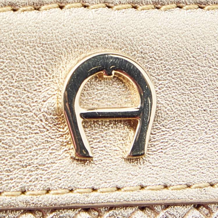 Pre Owned Aigner Metallic Gold Leather Cavallina Tassel Zip Around Wallet