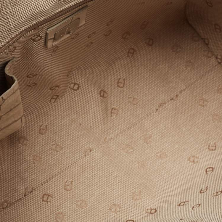 Pre Owned Aigner Vanilla/Black Croc Embossed Leather Flap Satchel