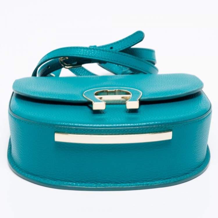 Pre Owned Aigner Green Grained Leather Mini Pina Crossbody Bag