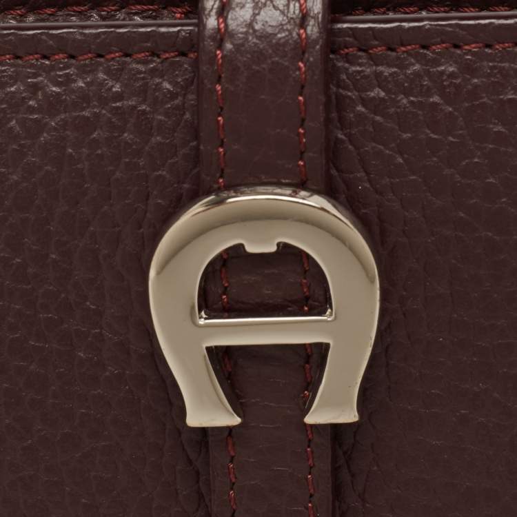Pre Owned Aigner Burgundy Leather Cybill Compact Wallet