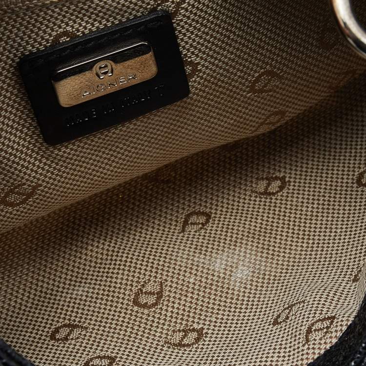Pre Owned Aigner Black Crinkled Patent Leather Baguette Bag