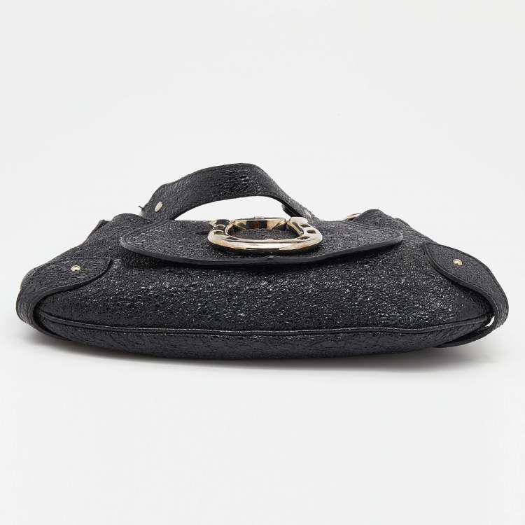 Pre Owned Aigner Black Crinkled Patent Leather Baguette Bag