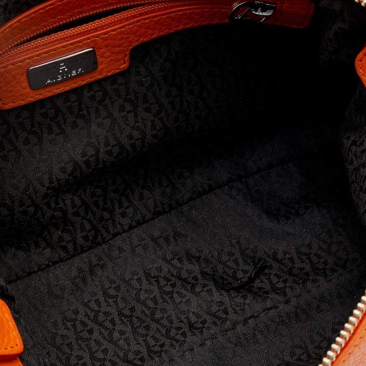 مملوكة مسبقًا Aigner Orange Leather Shoulder Bag