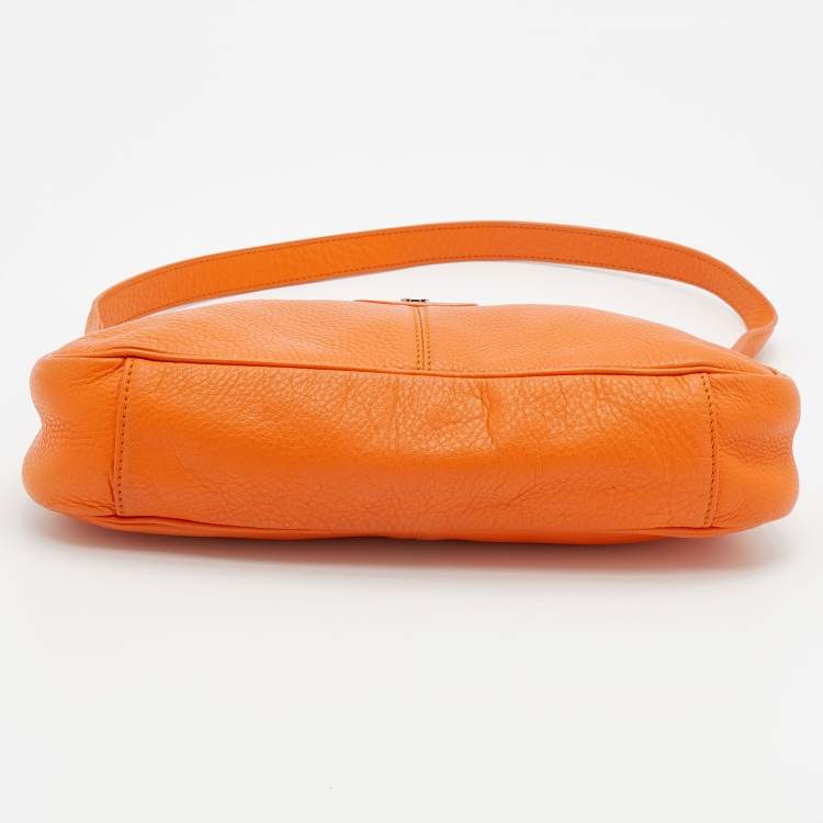 مملوكة مسبقًا Aigner Orange Leather Shoulder Bag