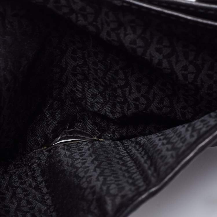 Pre Owned Aigner Black Leather Trifold Compact Wallet
