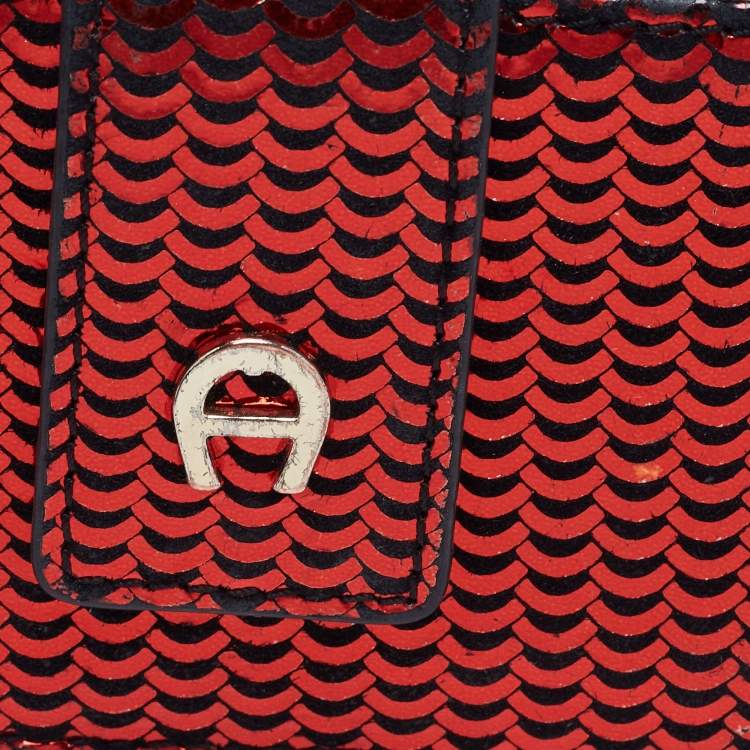 Pre Owned Aigner Red Embossed Leather Compact Wallet