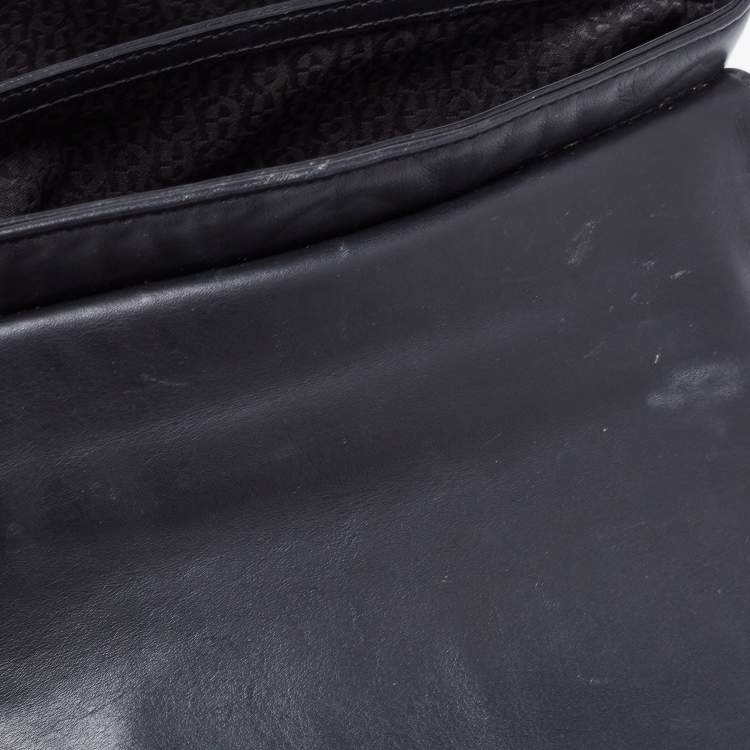مملوكة مسبقًا Aigner Black Logo Embossed Leather Flap Crossbody Bag